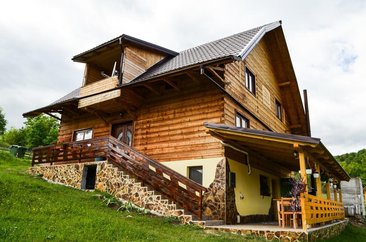 Cabana Ioana Munună Exterior foto