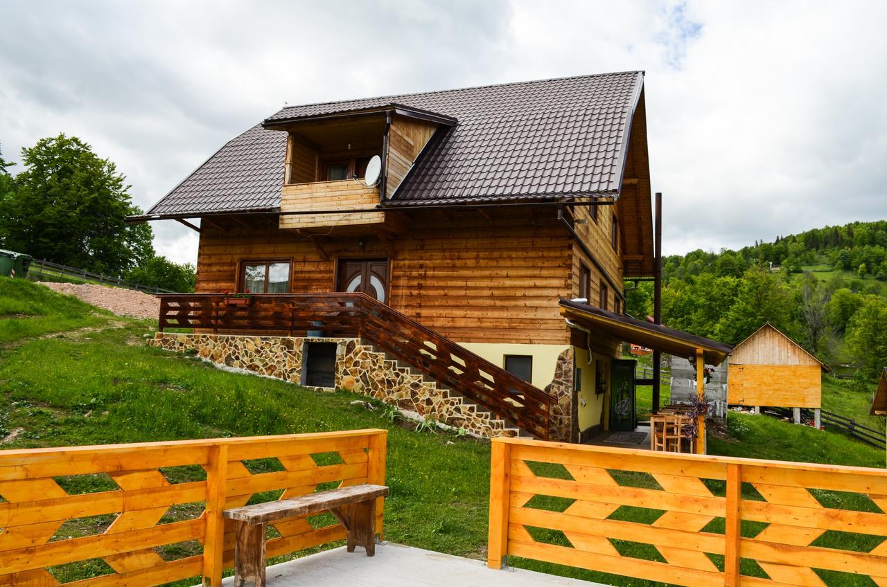 Cabana Ioana Munună Exterior foto